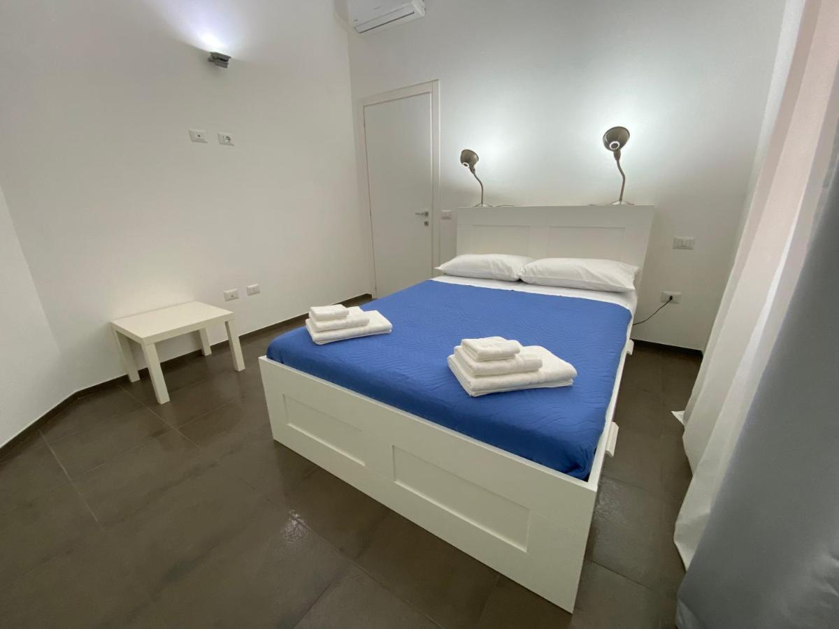 Premium Apartment City Center Кальяри Экстерьер фото