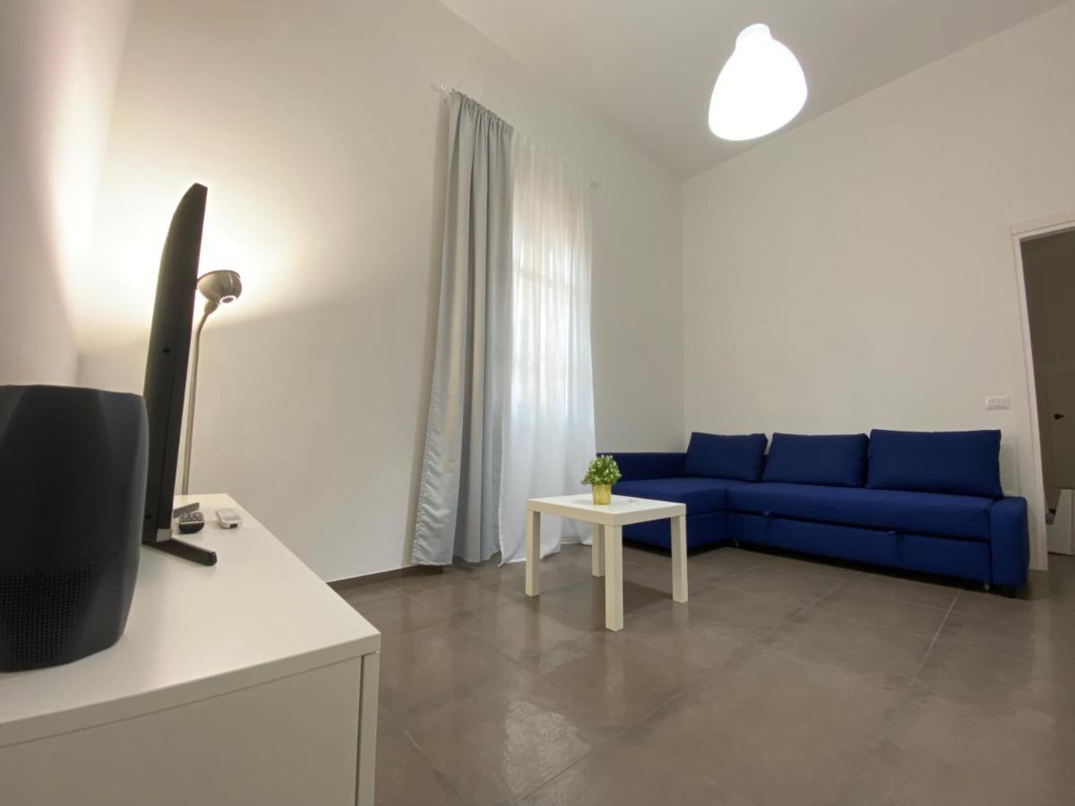 Premium Apartment City Center Кальяри Экстерьер фото